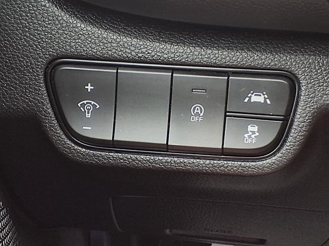 2023 Kia Seltos SX photo 20