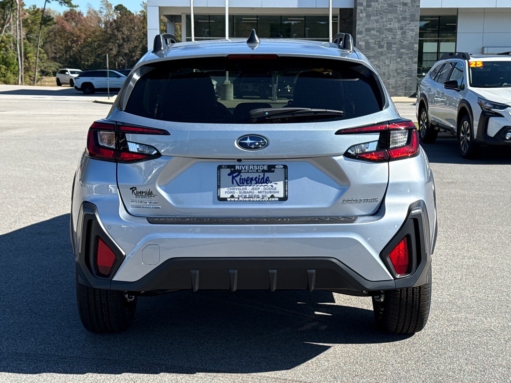 2025 Subaru Crosstrek Limited photo 2