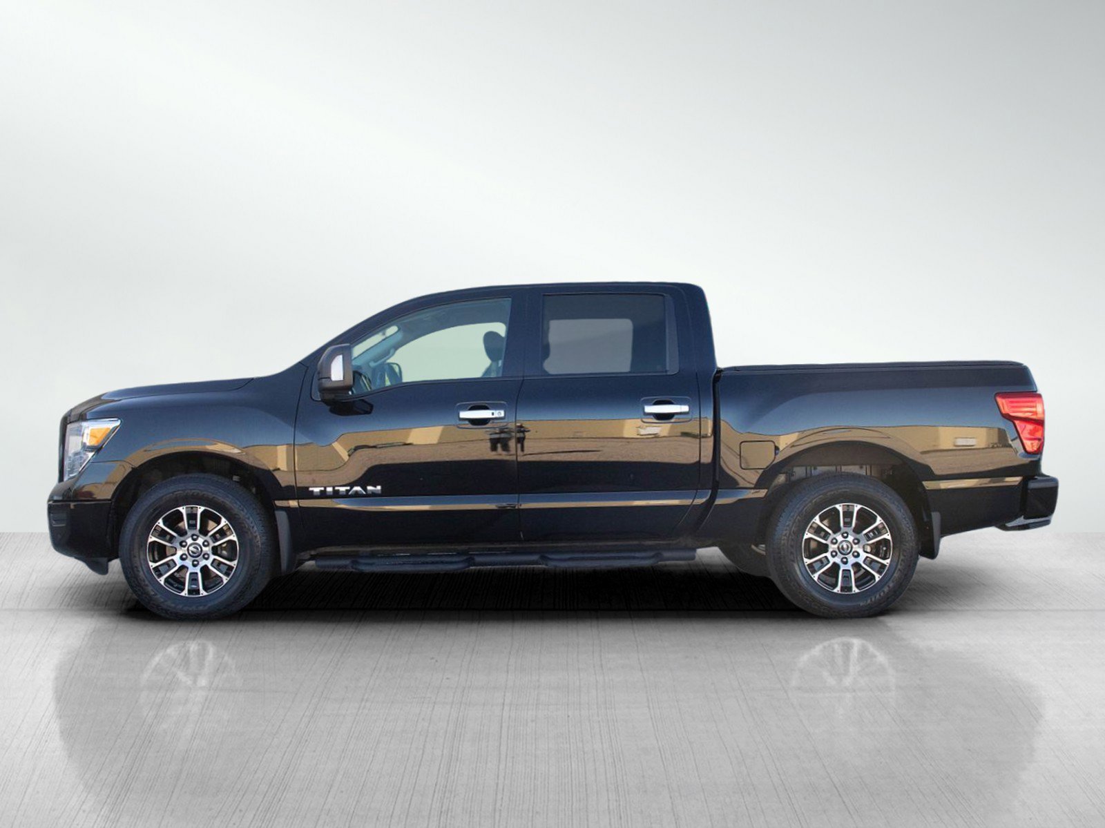 Used 2021 Nissan Titan SV with VIN 1N6AA1ED3MN527507 for sale in Burnsville, Minnesota