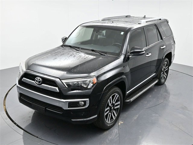 2018 Toyota 4Runner SR5 photo 35