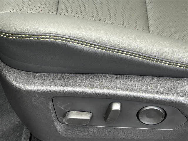 2025 Chevrolet Colorado ZR2 photo 11