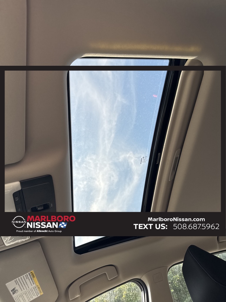 2025 Nissan Altima SV photo 28