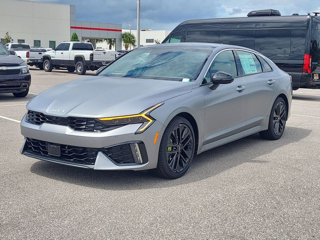 2026 Kia K5 GT photo 2