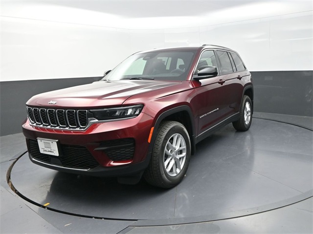 2025 Jeep Grand Cherokee Laredo X photo 2