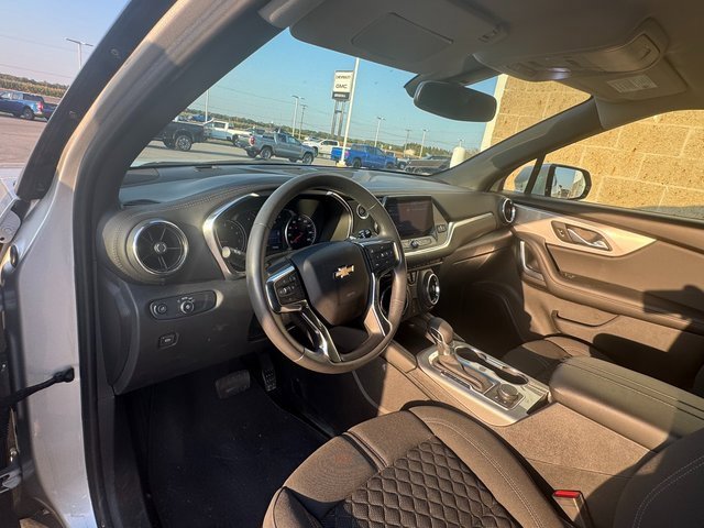 2021 Chevrolet Blazer 2LT photo 12