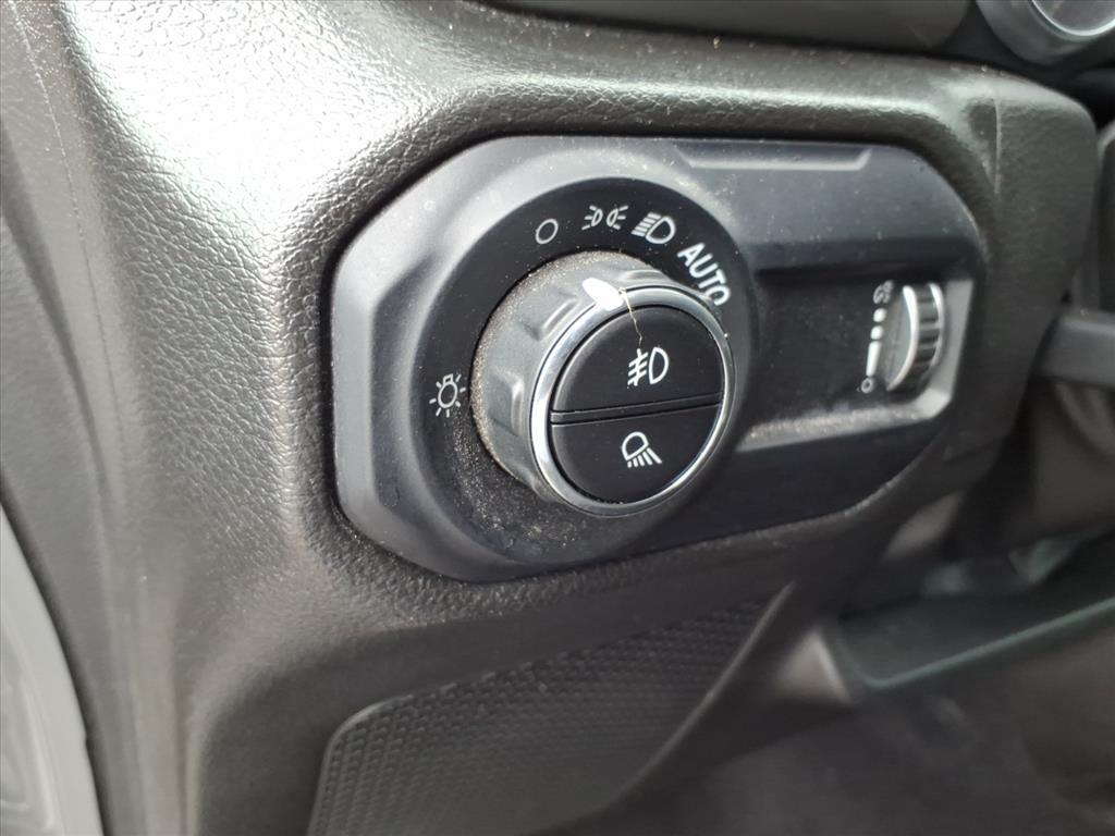 2023 Jeep Gladiator Overland photo 16