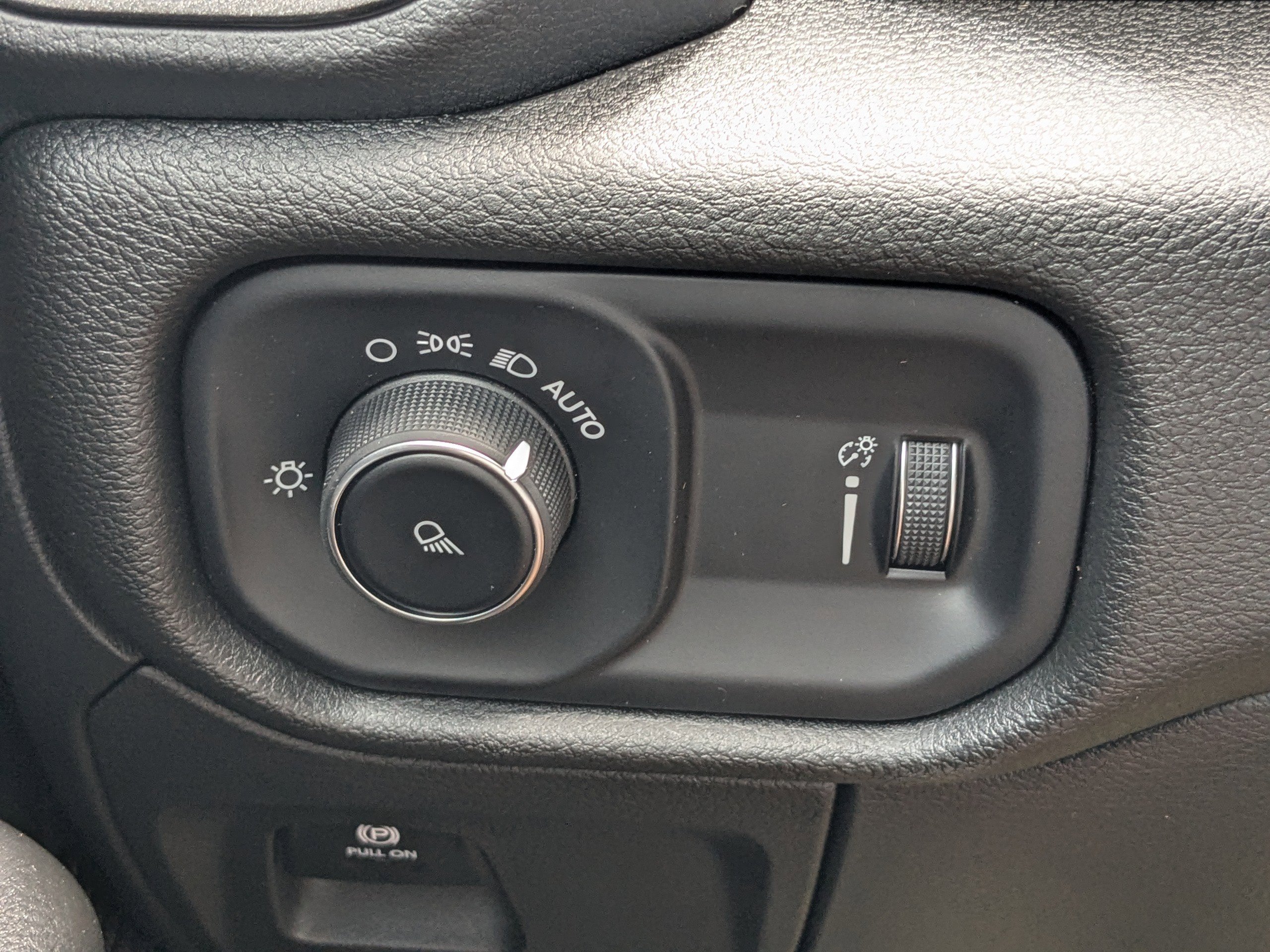 2025 Ram 1500 Tradesman photo 22