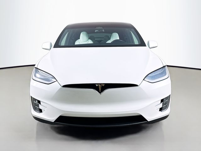 Used 2018 Tesla Model X 100D with VIN 5YJXCBE26JF100117 for sale in Peoria, IL