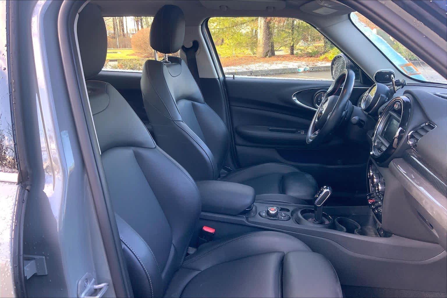 2020 Mini Clubman Base S ALL4 photo 4