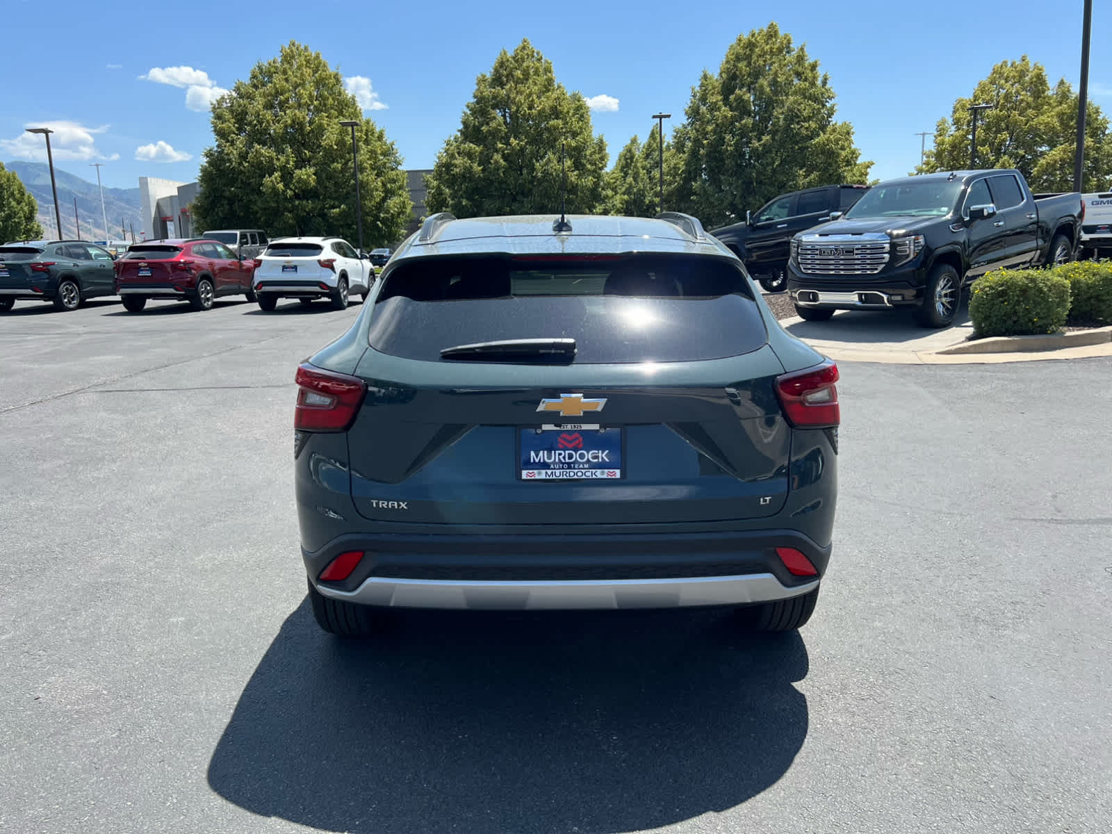 2025 Chevrolet Trax LT photo 3