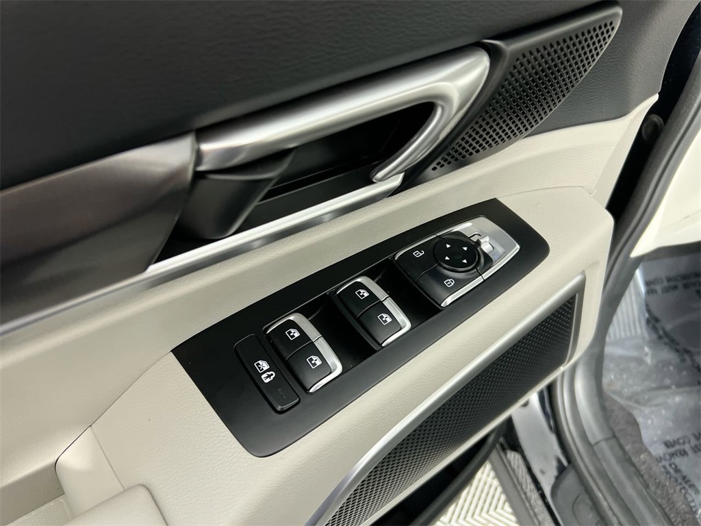 2025 Kia Telluride S photo 11