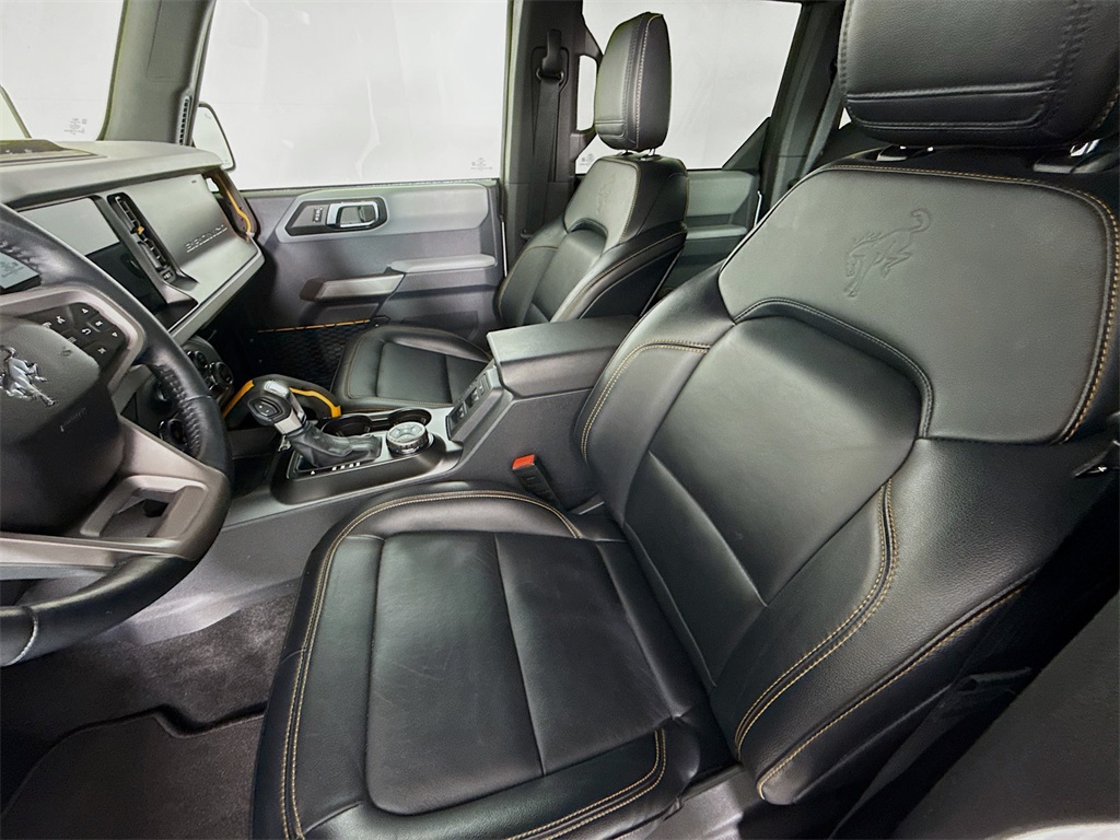 2023 Ford Bronco Badlands photo 4