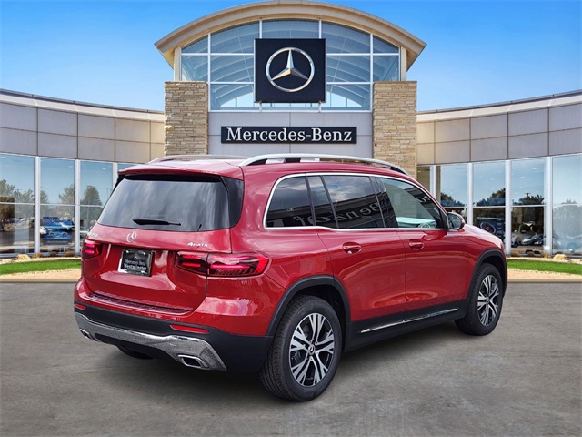 2026 Mercedes Benz GLB 250 4MATIC photo 3