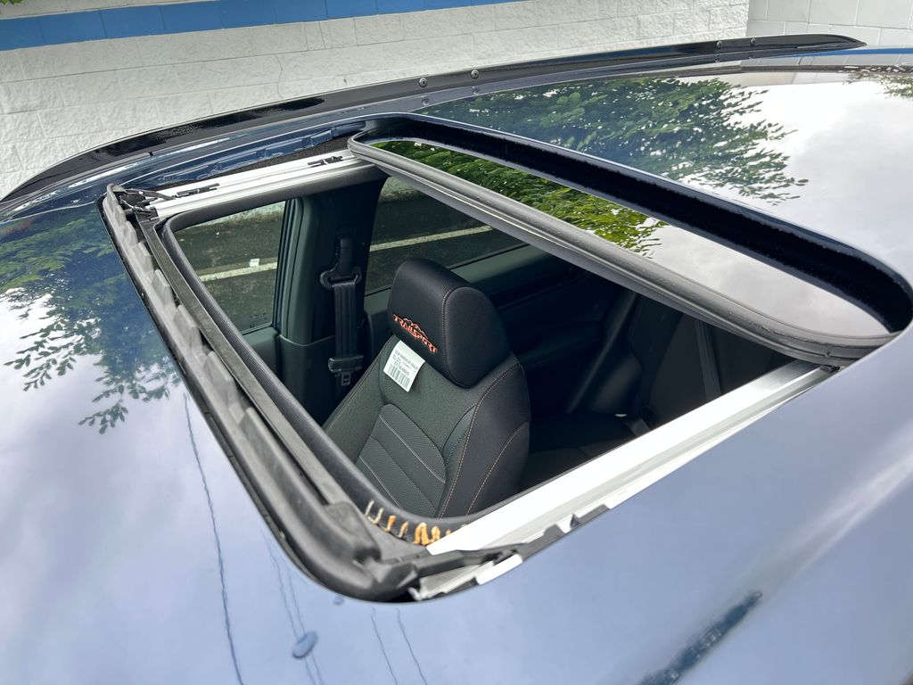 2026 Honda CR-V Hybrid photo 8
