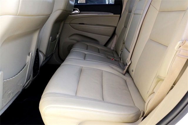 2017 Jeep Grand Cherokee Limited photo 26
