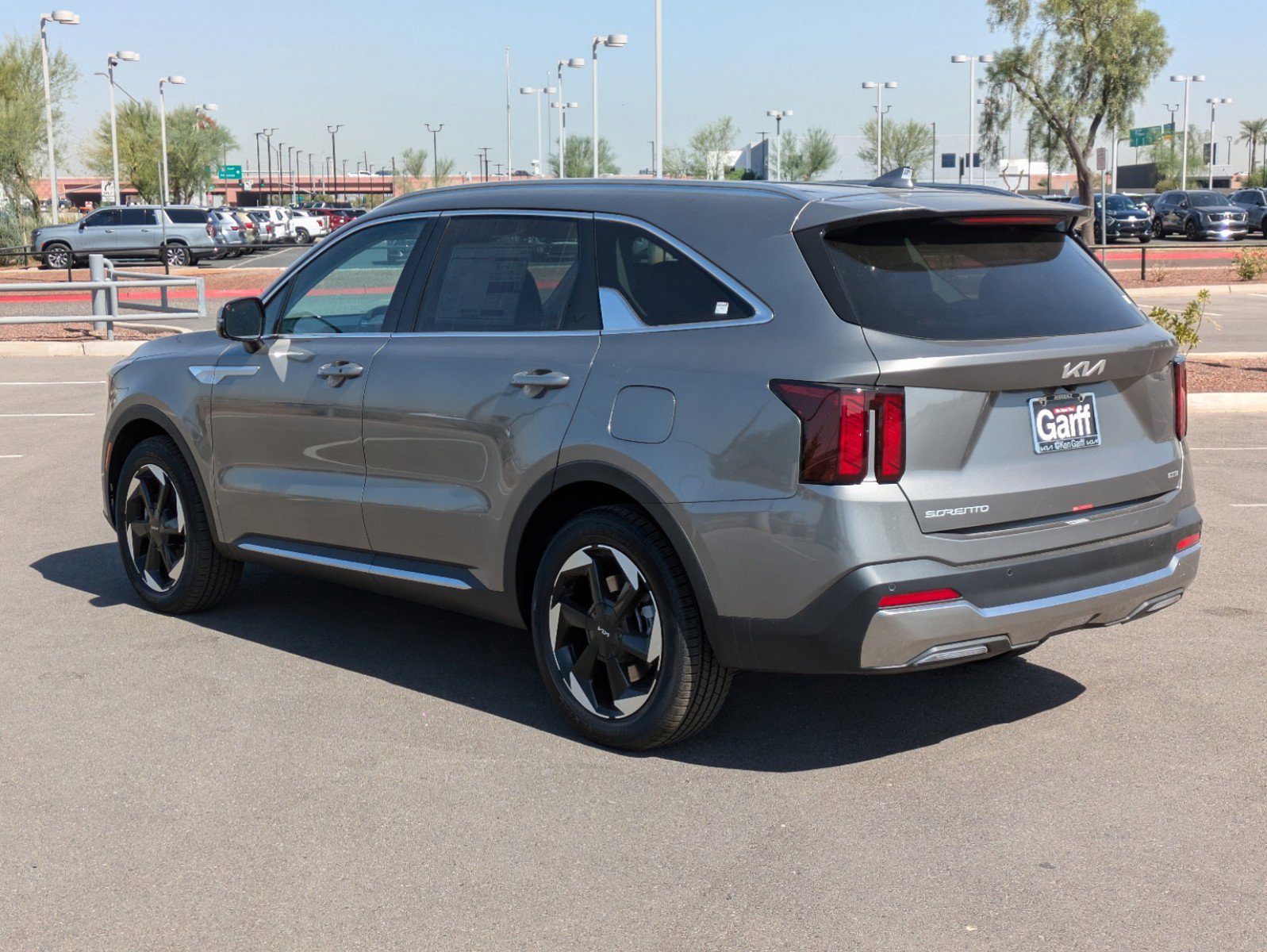 2025 Kia Sorento EX photo 2