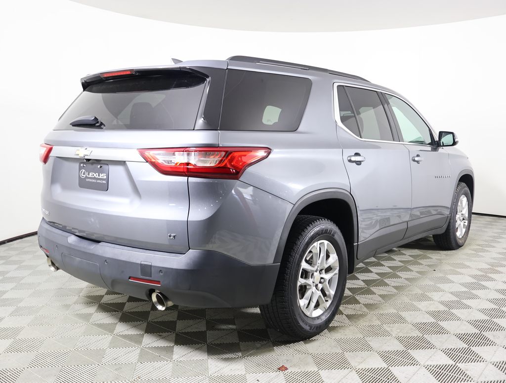 2020 Chevrolet Traverse photo 3