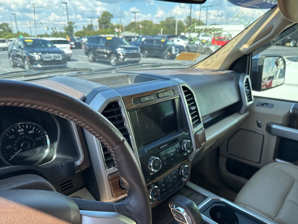 2019 Ford F-150 Lariat photo 7