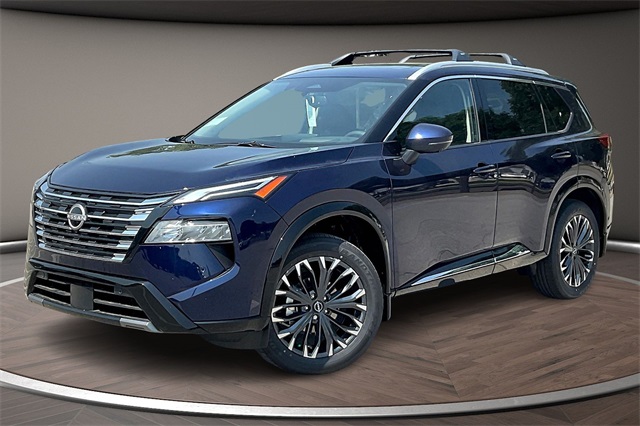 2026 Nissan Rogue Platinum's photo