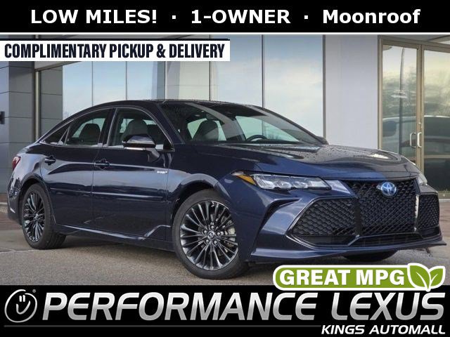 2019 Toyota Avalon XSE's photo