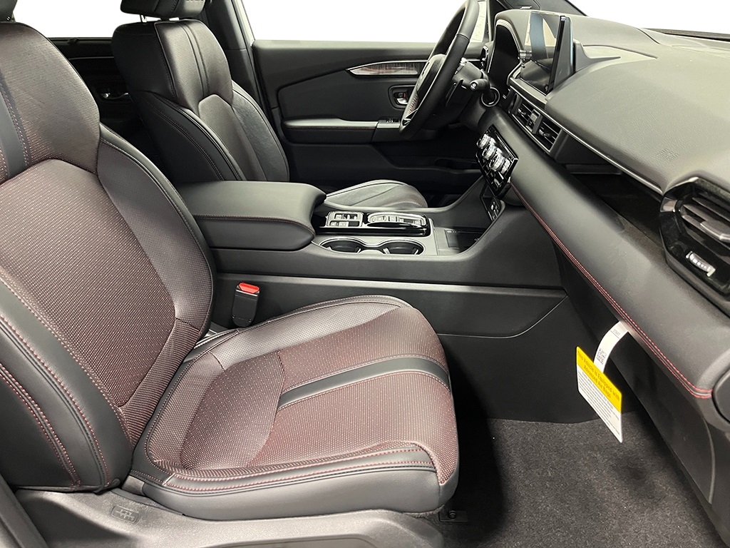 2025 Honda Pilot Black Edition photo 26