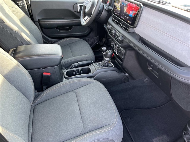 2024 Jeep Wrangler Sahara 4xe photo 22