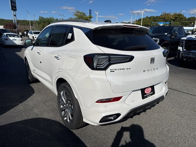 2026 Buick Encore GX Avenir photo 5