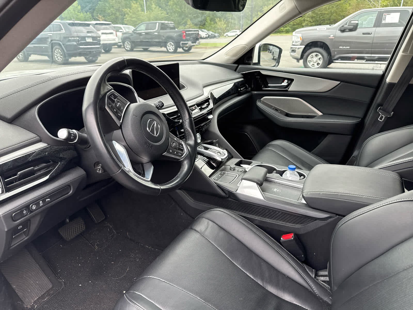 2023 Acura MDX Technology photo 8