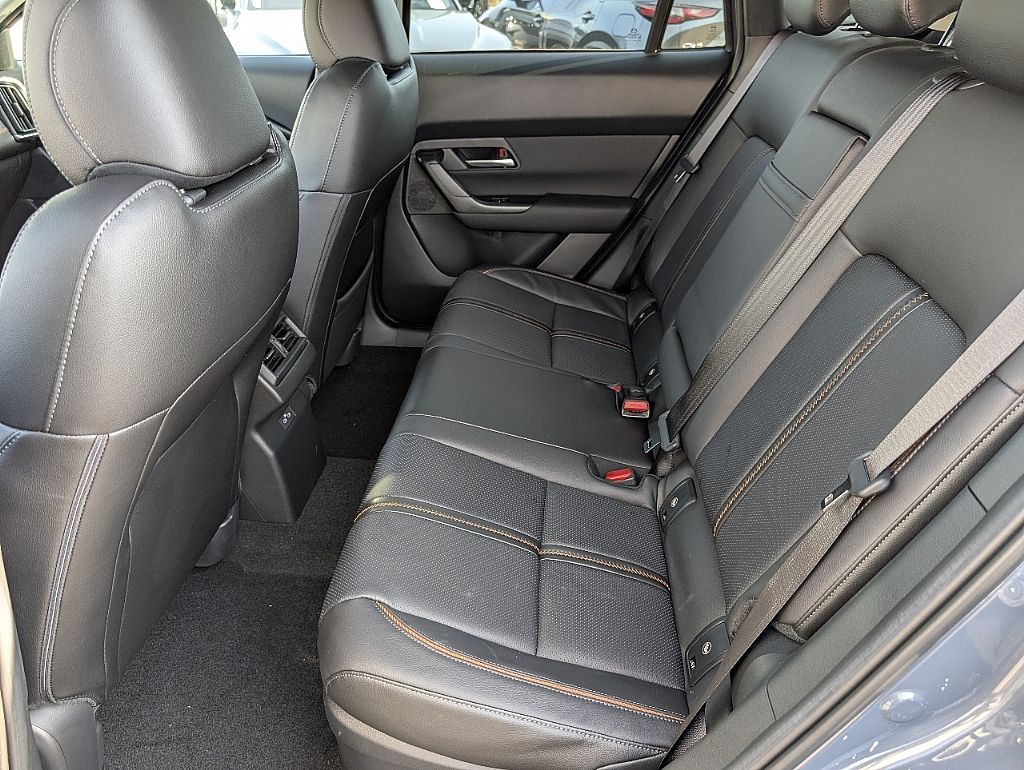 2025 Mazda CX-50 Premium Plus photo 17