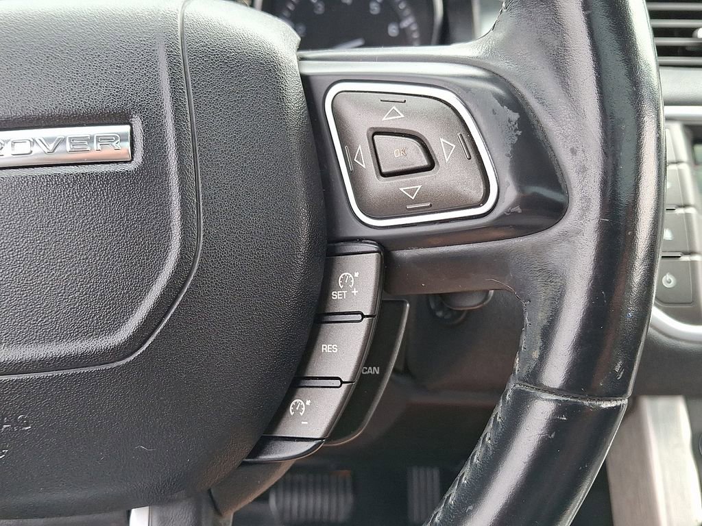 2015 Land Rover Range Rover Evoque Pure Plus photo 23