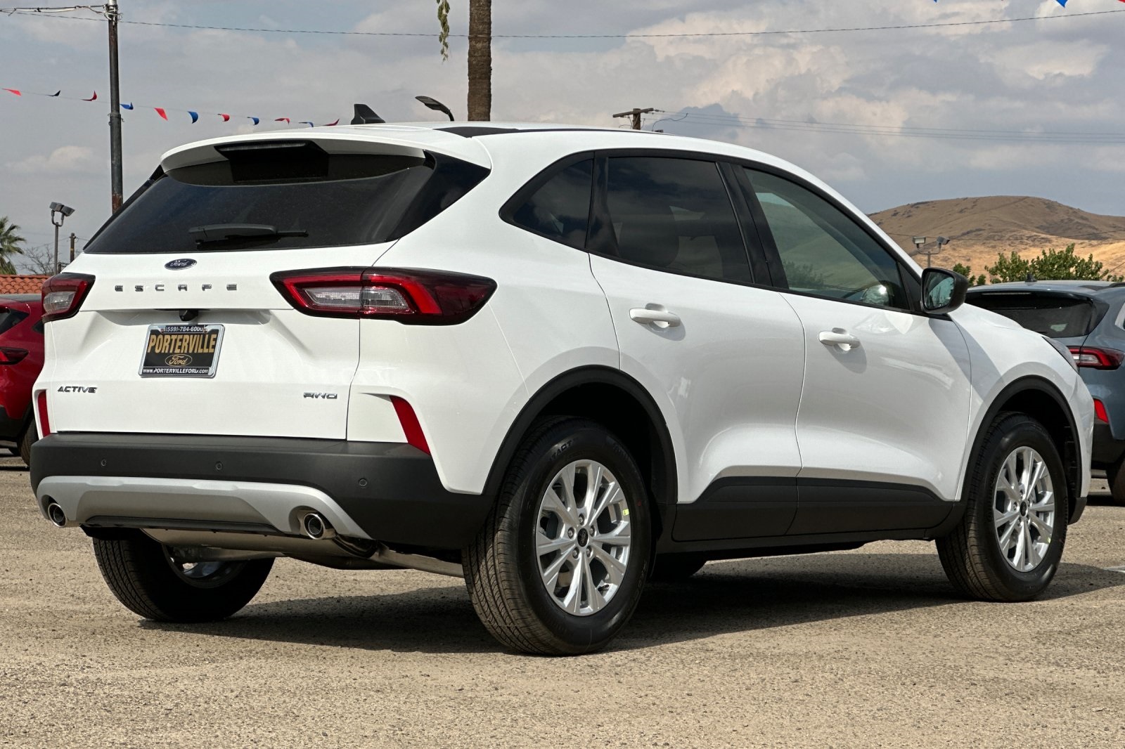 2025 Ford Escape Active photo 2