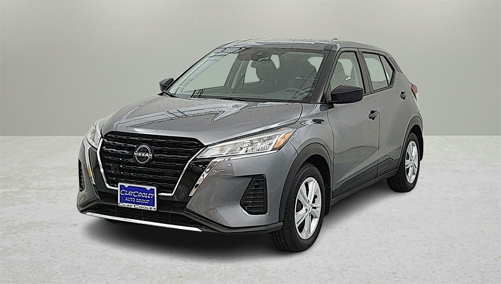 2025 Nissan Kicks Play S photo 3