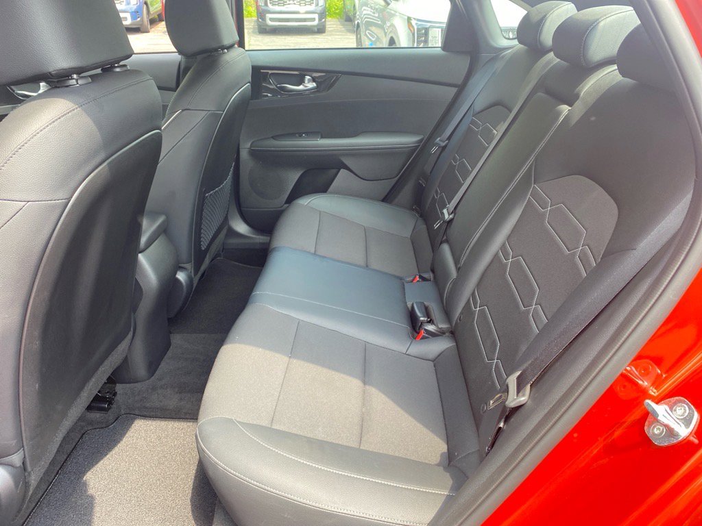 2022 Kia Forte GT-Line photo 22