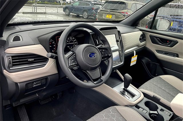 2025 Subaru Forester Base photo 6