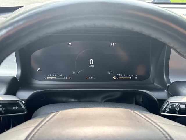 2022 Lincoln Aviator Standard photo 40