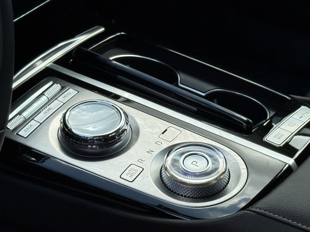 2024 Genesis G80 2.5T photo 21