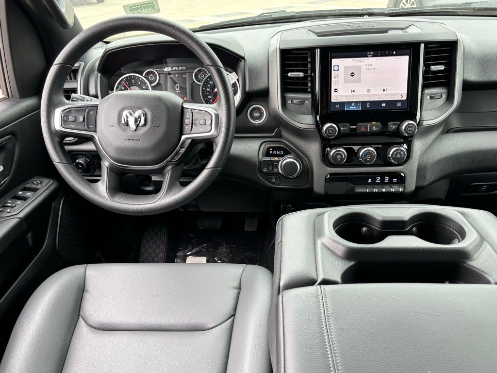2026 Ram 1500 Tradesman photo 10