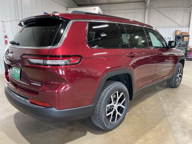 2025 Jeep Grand Cherokee Limited photo 9
