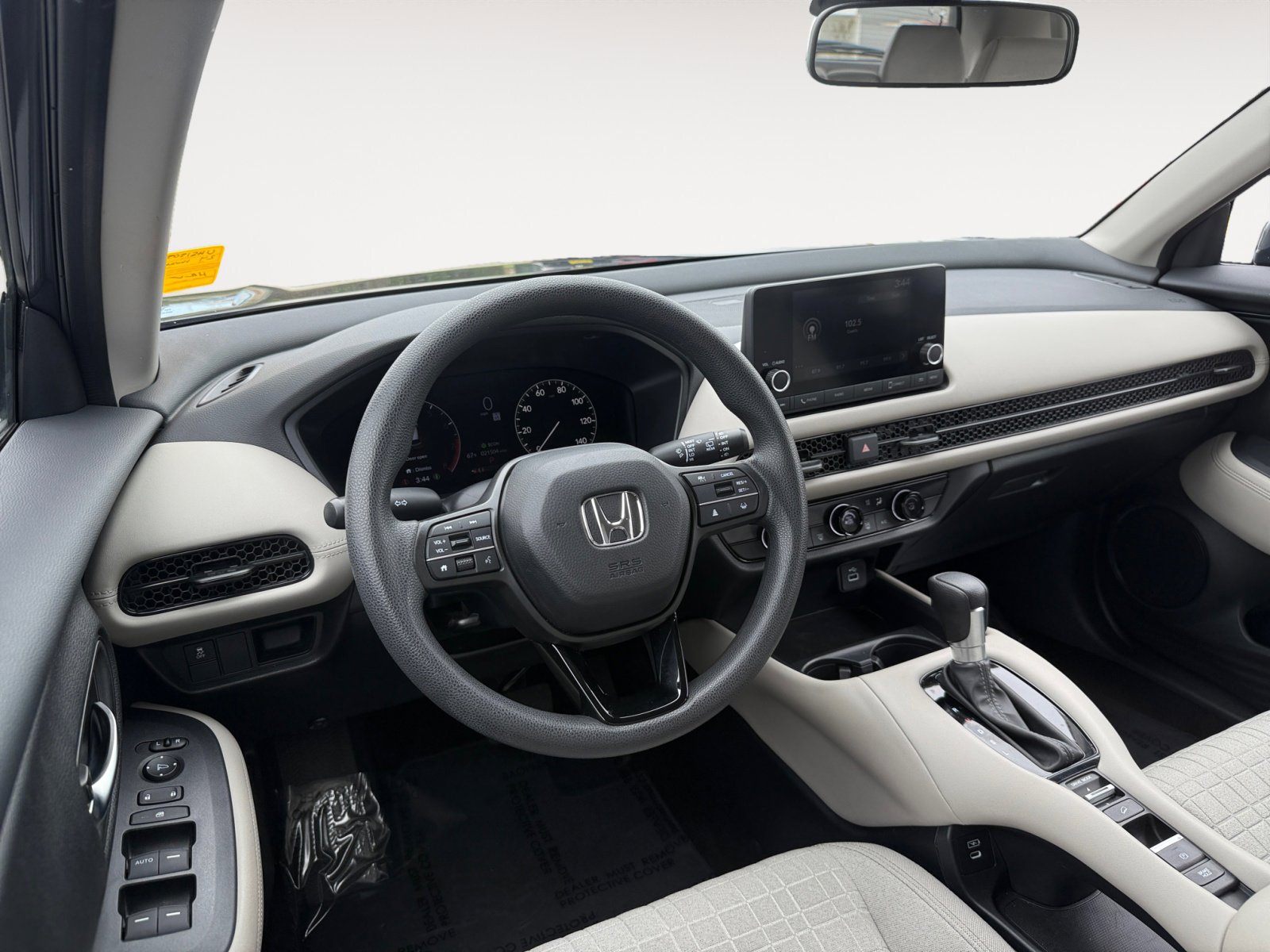 2024 Honda HR-V LX photo 15