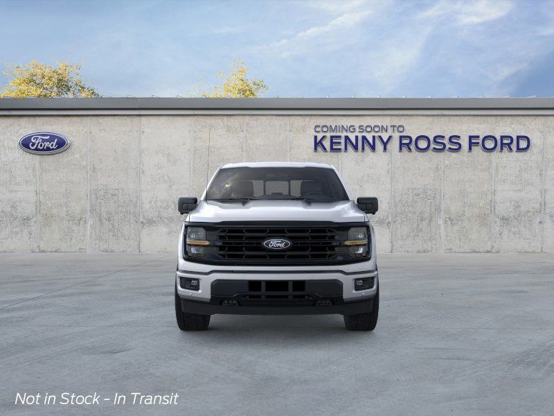 2025 Ford F-150 XLT photo 4