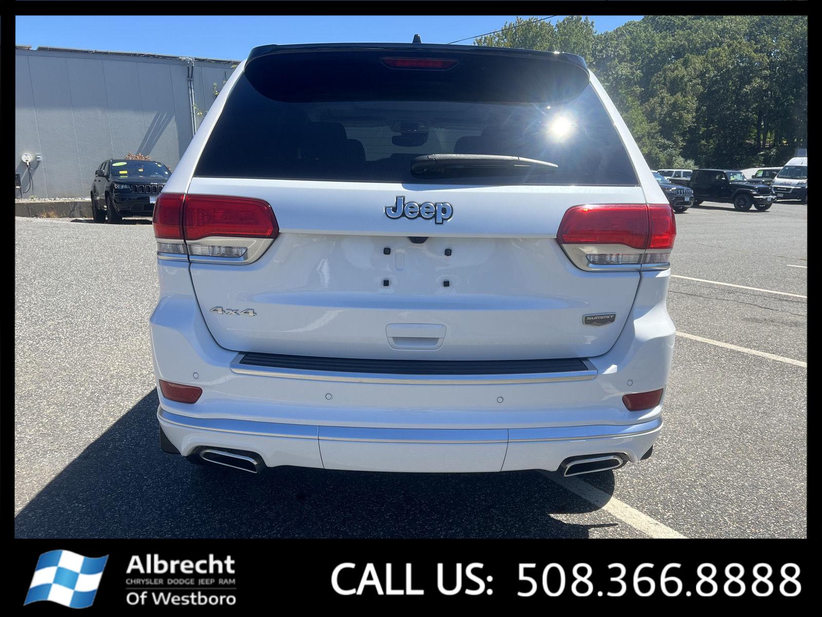 2020 Jeep Grand Cherokee Summit photo 4