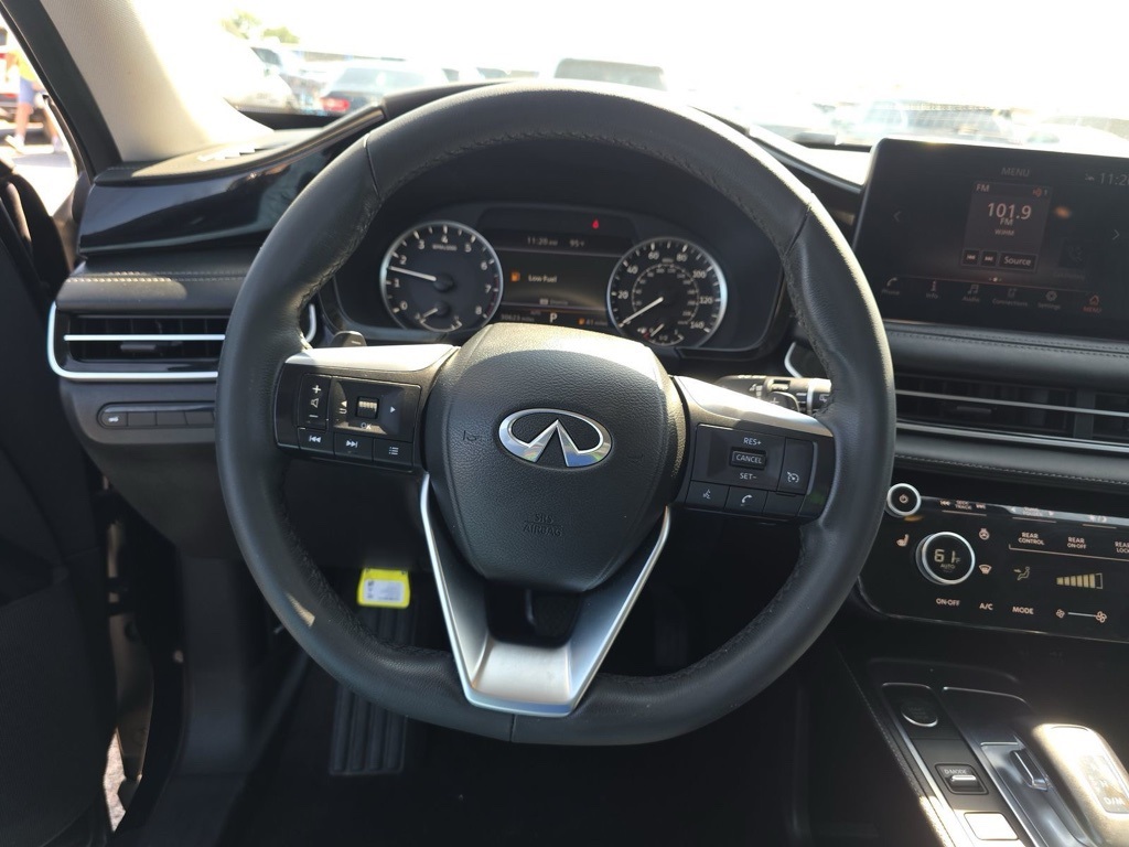 2023 Infiniti QX60 Pure photo 4