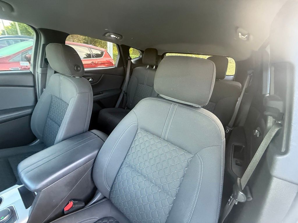 2021 Chevrolet Blazer 1LT photo 17