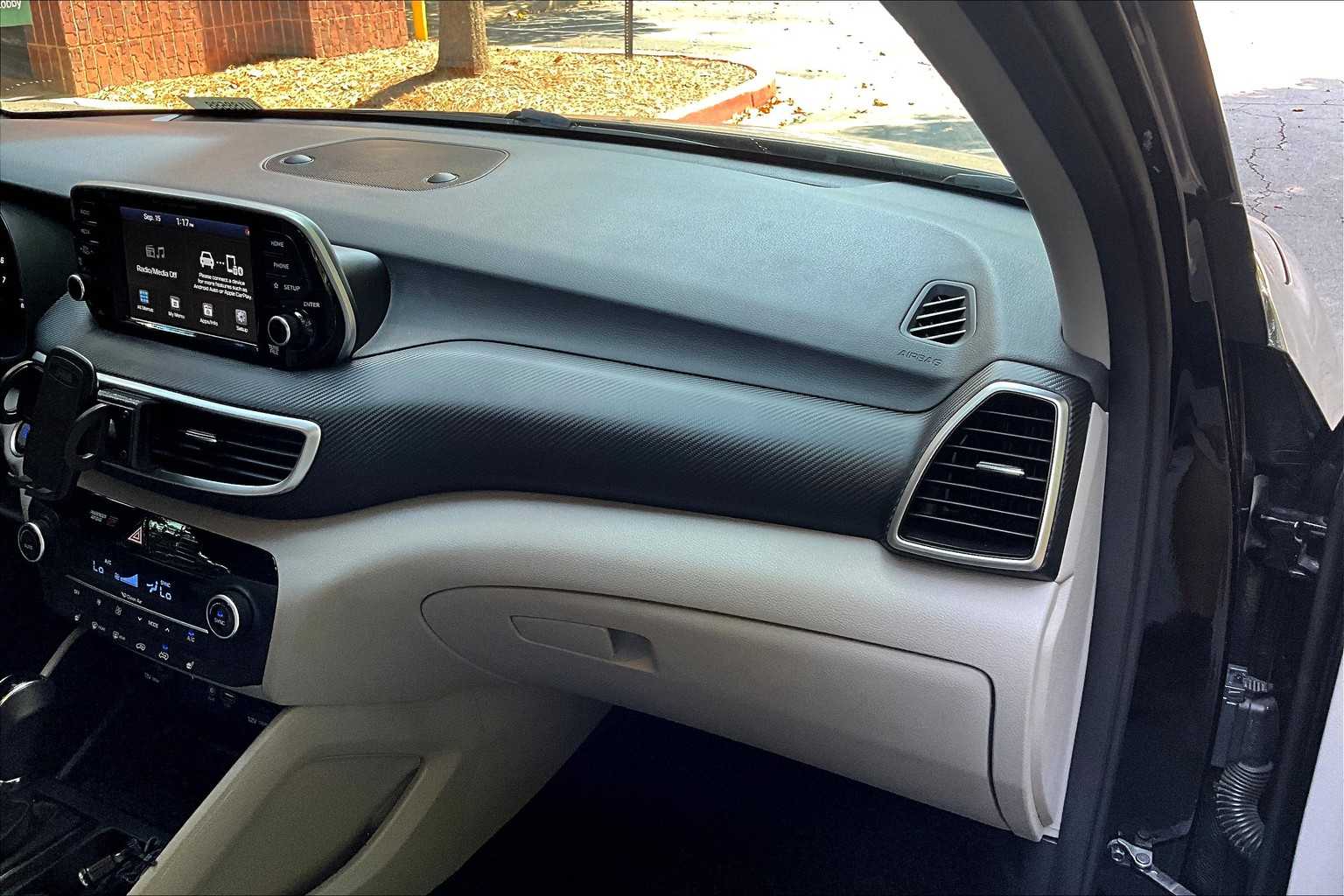2020 Hyundai Tucson Sport photo 17