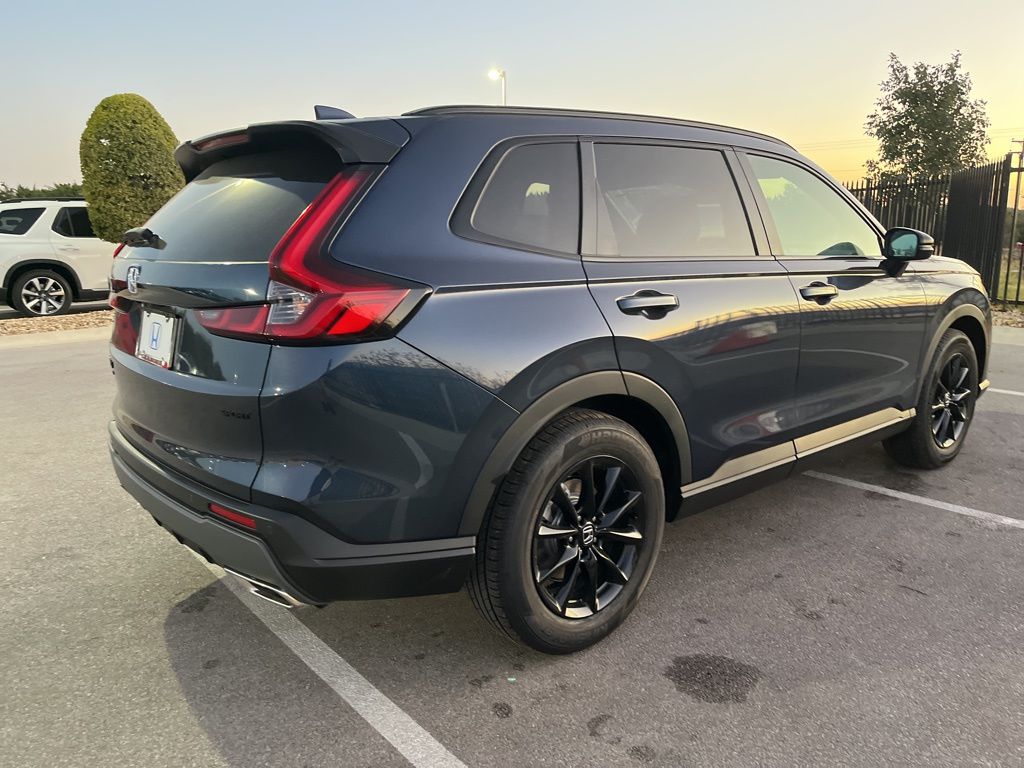 2026 Honda CR-V Hybrid Sport-L photo 3