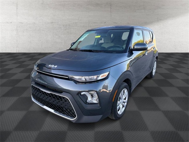 2022 Kia Soul LX photo 3