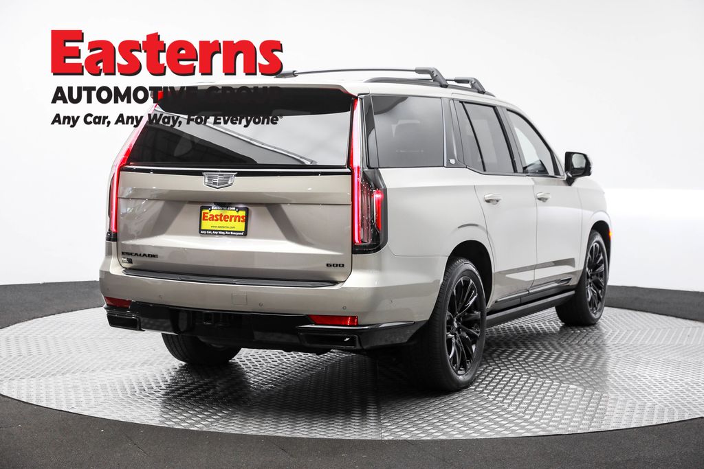 2024 Cadillac Escalade Sport Platinum photo 2
