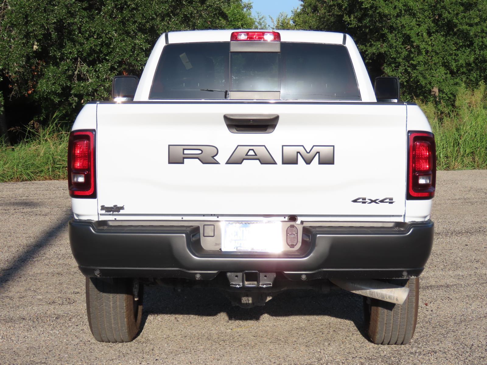 2026 Ram 2500 Tradesman photo 16