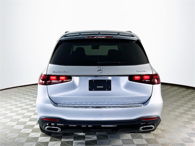 2026 Mercedes Benz GLS 450 4MATIC photo 4