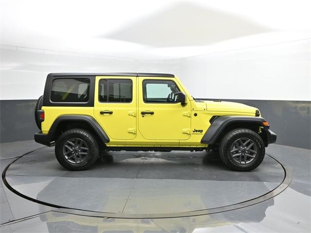 2024 Jeep Wrangler Sport S photo 19